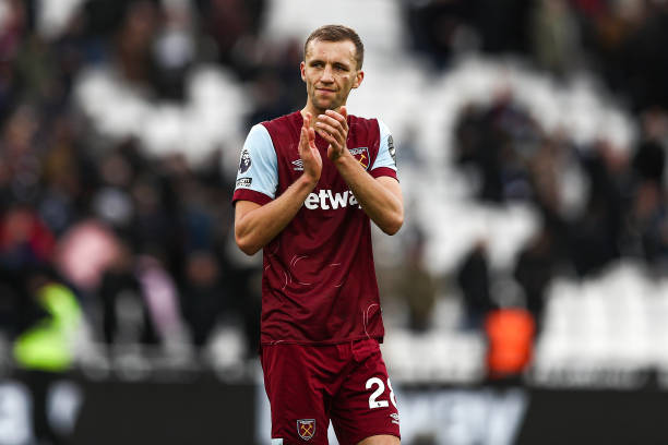 在类似的高 在类似的高